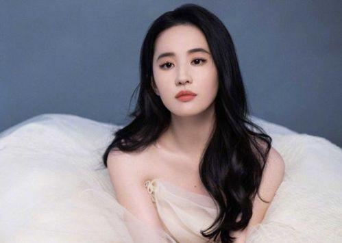 刘亦菲最新官方消息爆料,揭秘女神的蜕变之路